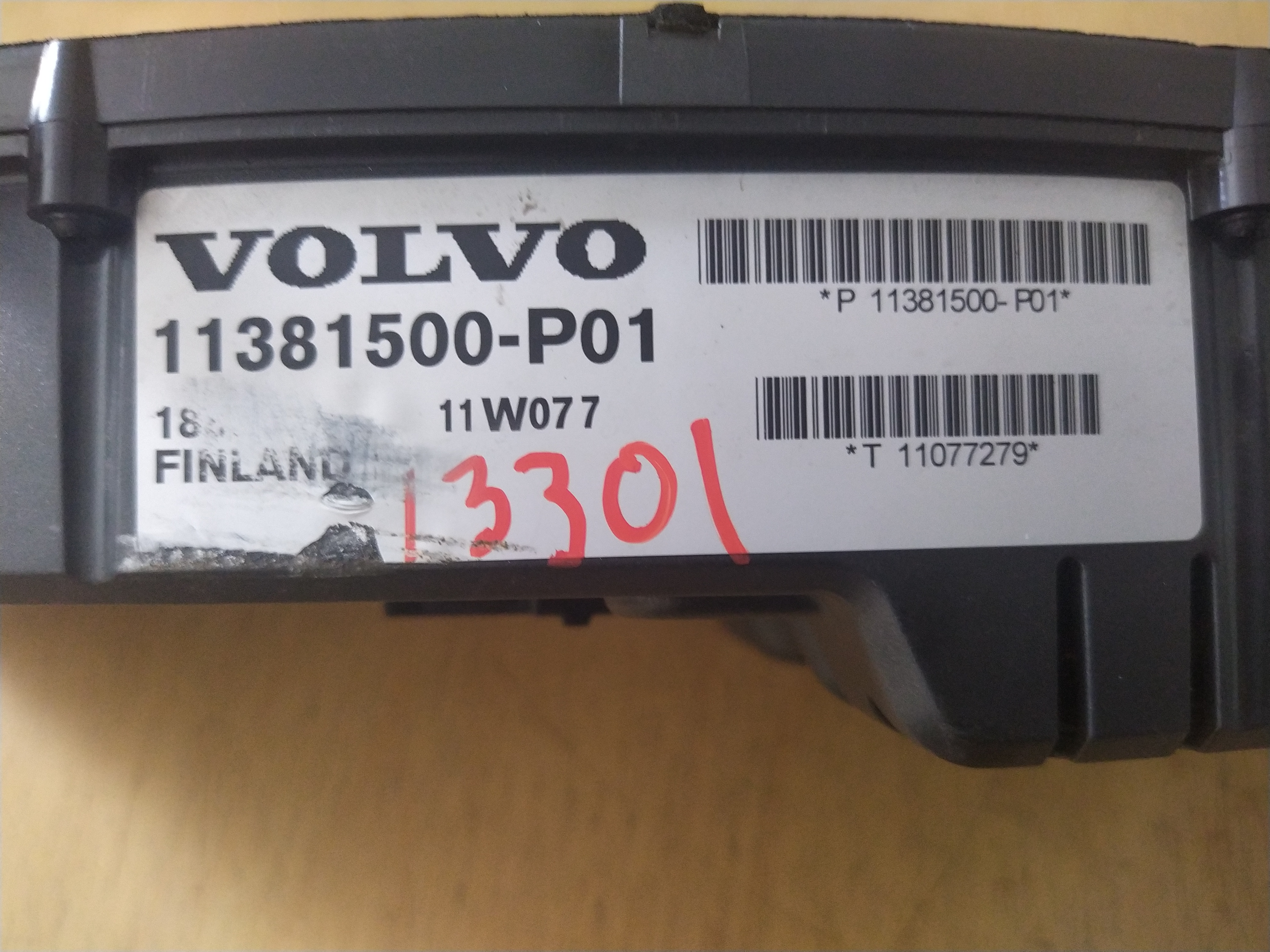 For sale VOLVO F- AND G-MODEL DISPLAY PANEL